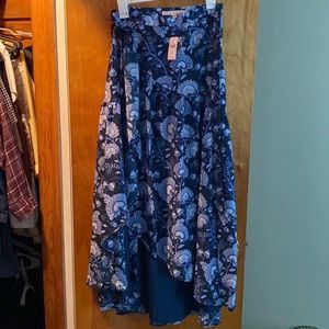 NWT Anthropologu midi blue flowy wrap skirt
